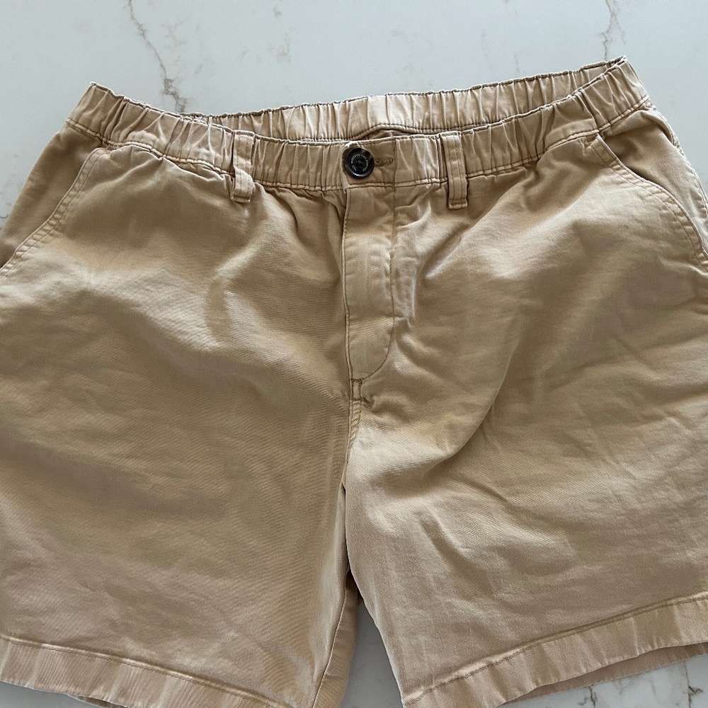 Chubbies Mens Large Originals Shorts 7" Inseam (khaki)